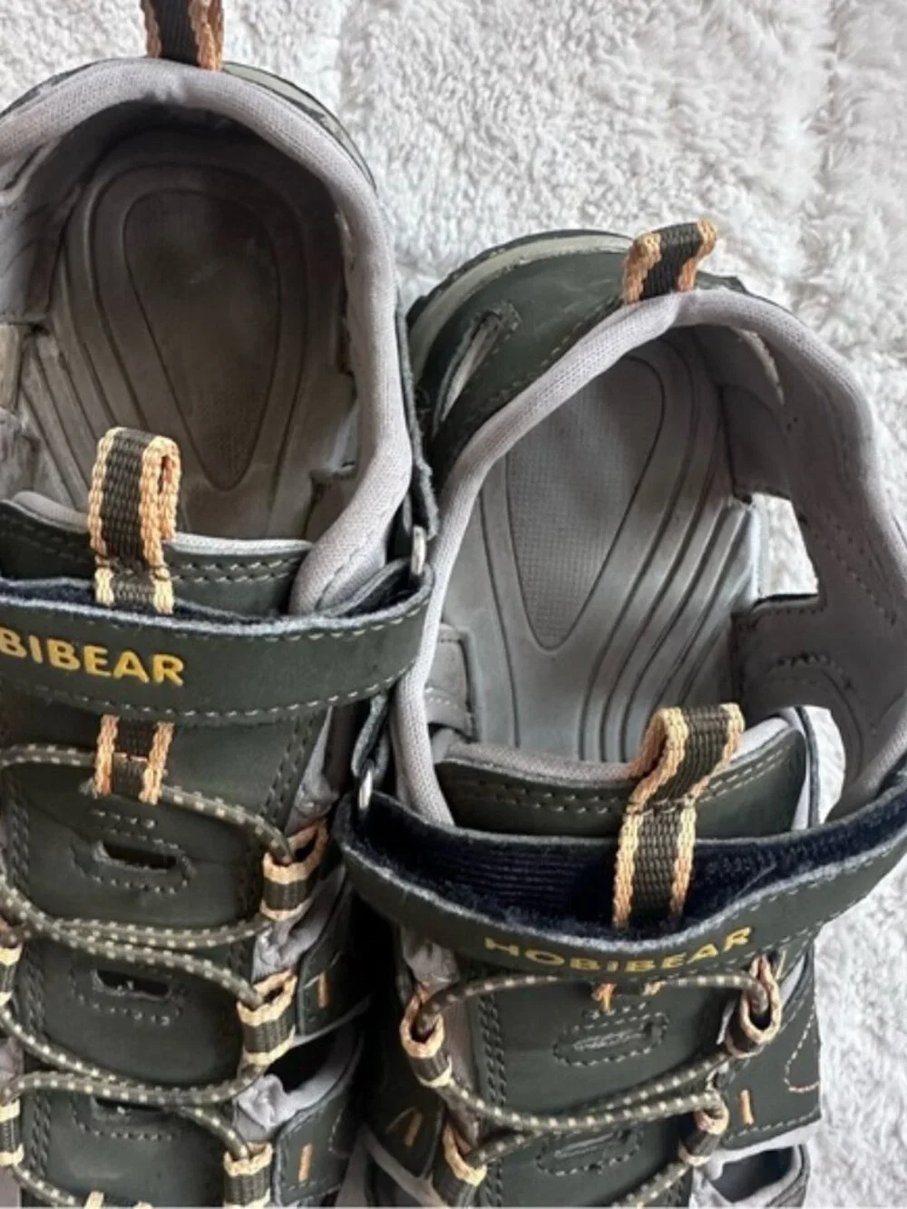 Hobibear | Unisex Dark Green & Gray Classic Sandals | Size 1.5